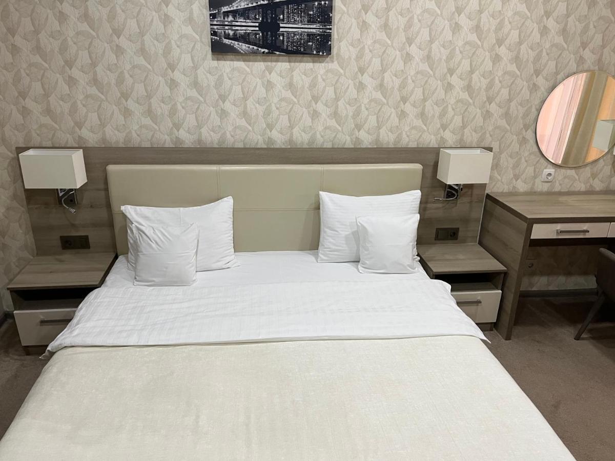 Elite Hotel Бельцы Экстерьер фото