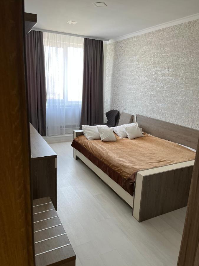 Elite Hotel Бельцы Экстерьер фото