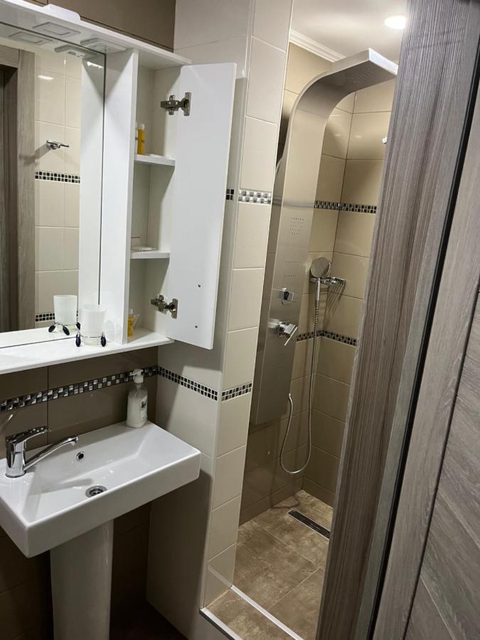 Elite Hotel Бельцы Экстерьер фото