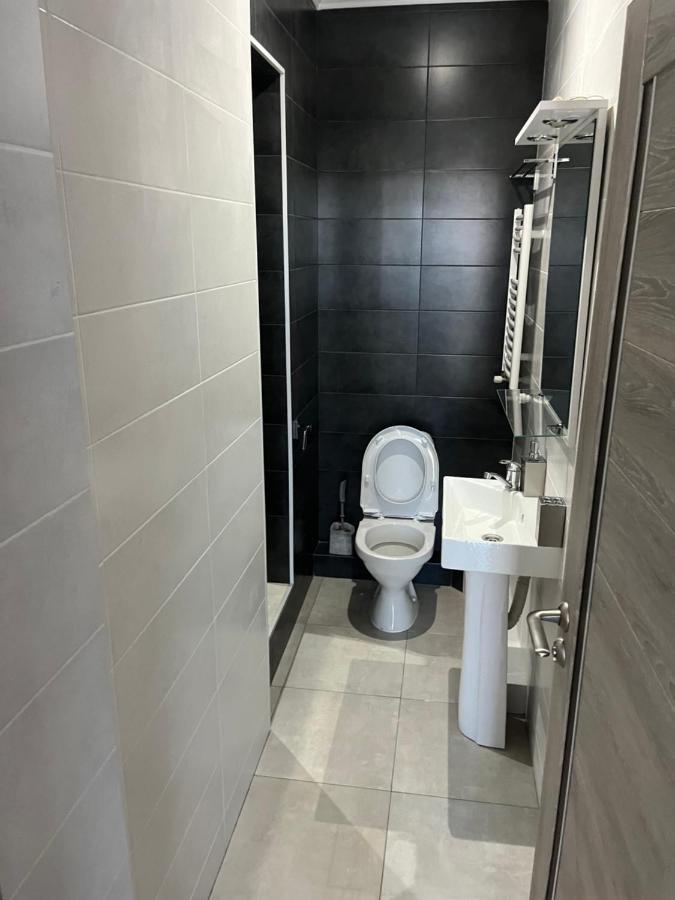 Elite Hotel Бельцы Экстерьер фото