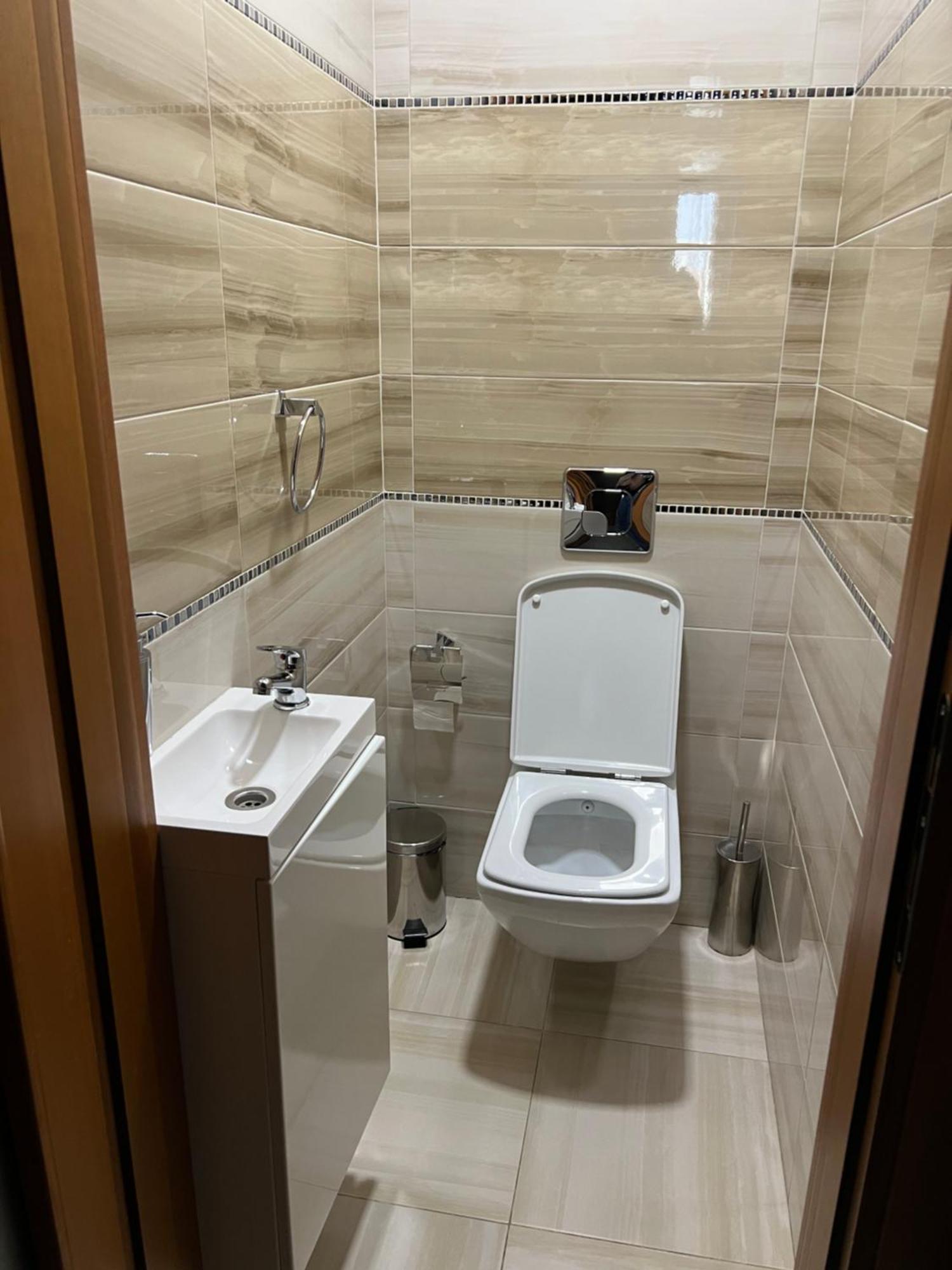 Elite Hotel Бельцы Экстерьер фото