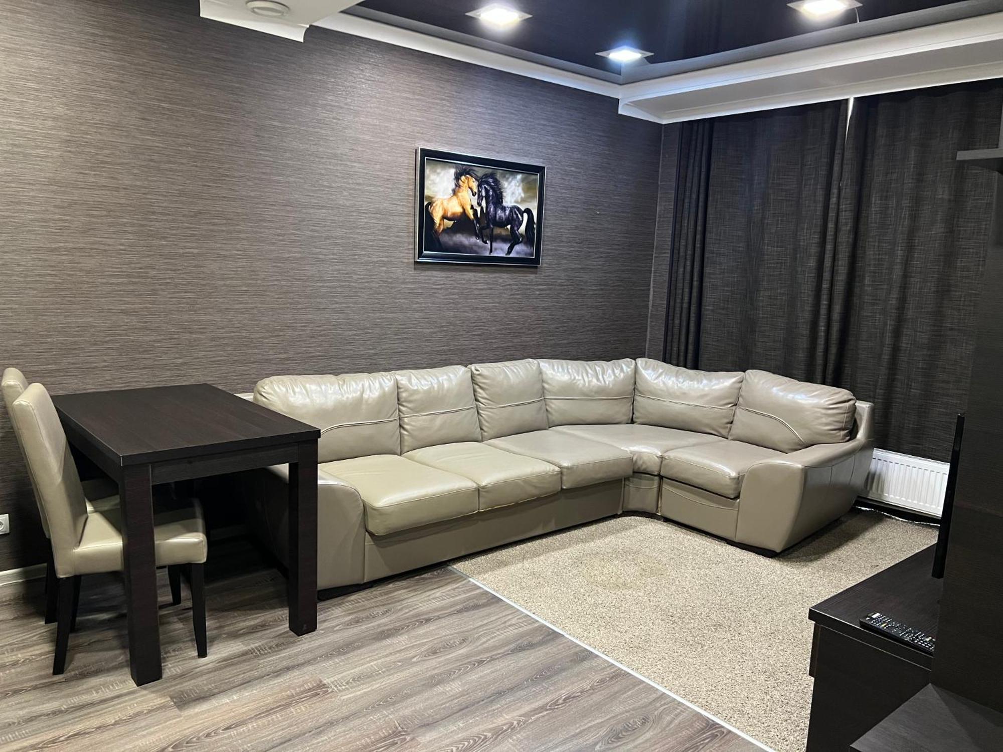 Elite Hotel Бельцы Экстерьер фото
