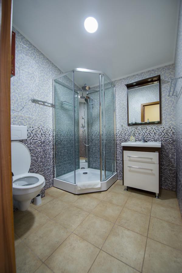 Elite Hotel Бельцы Экстерьер фото