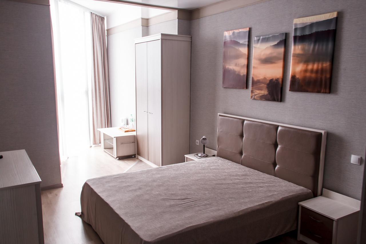 Elite Hotel Бельцы Экстерьер фото